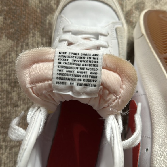 Nike Blazer Mid 6.5 - Picture 4 of 6